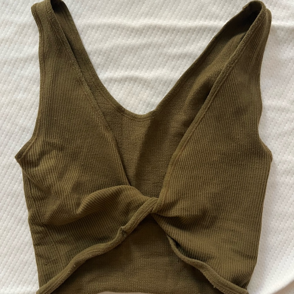 UO Green Twist Crop Top Size S